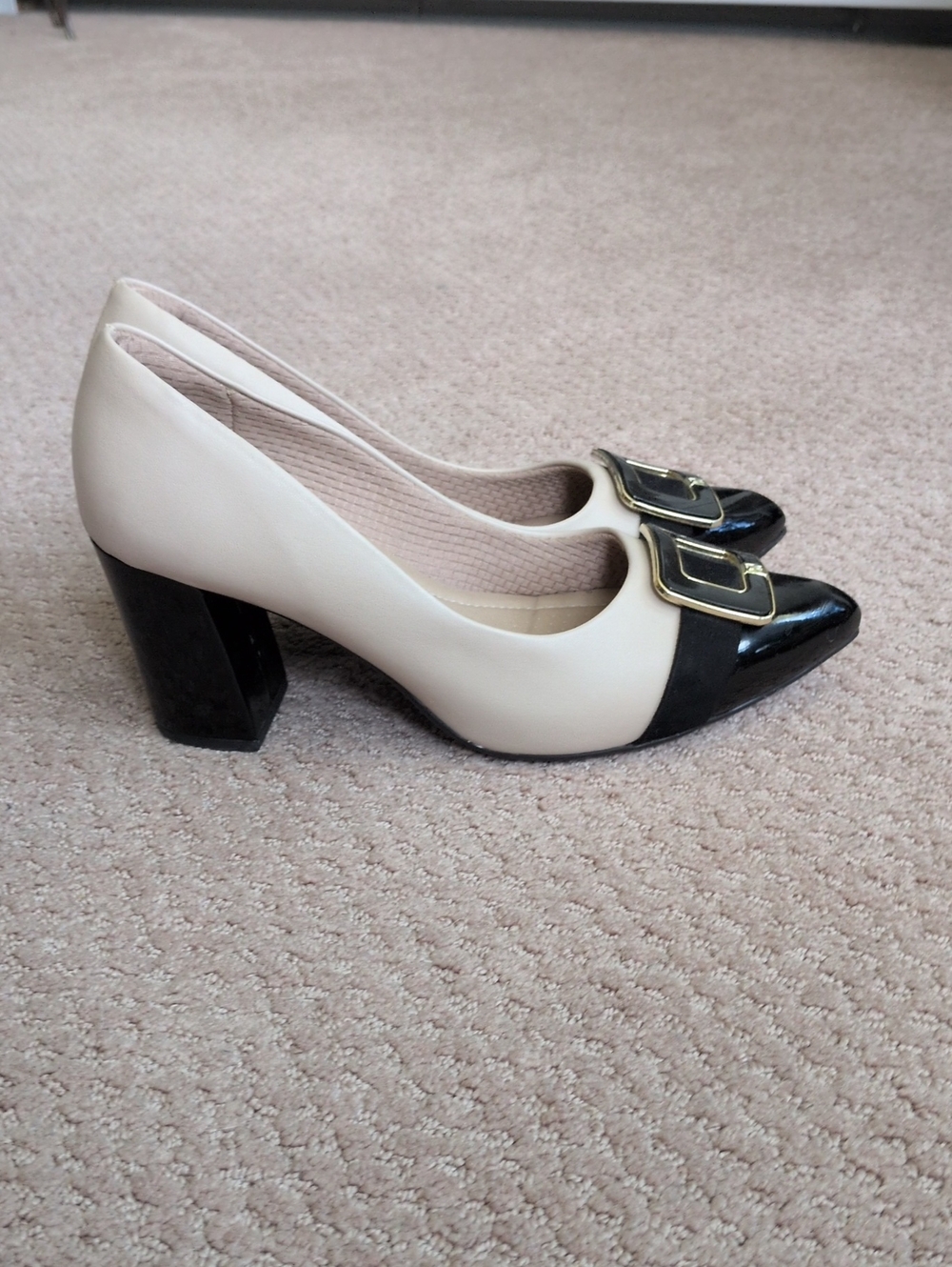 Piccadilly Brasil Two-Tone Cap-Toe Block Heel Pumps Size 7